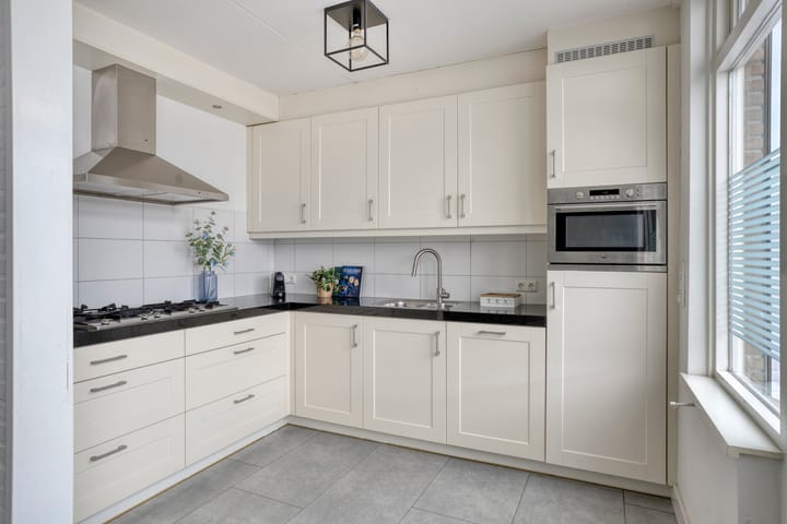 Hoekwoning te koop: Apollolaan 50, Son En Breugel