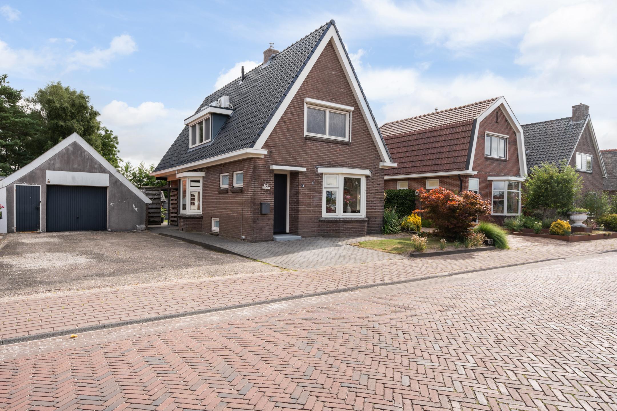 Foto 6 van Vaart Nz 64