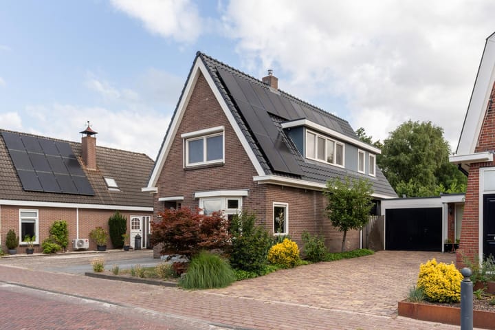 Vrijstaande woning te koop: Vaart Nz 64, Appelscha