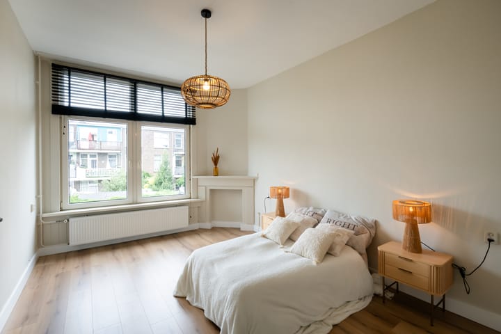 Appartement te koop: Loosduinseweg 1139, 'S-Gravenhage