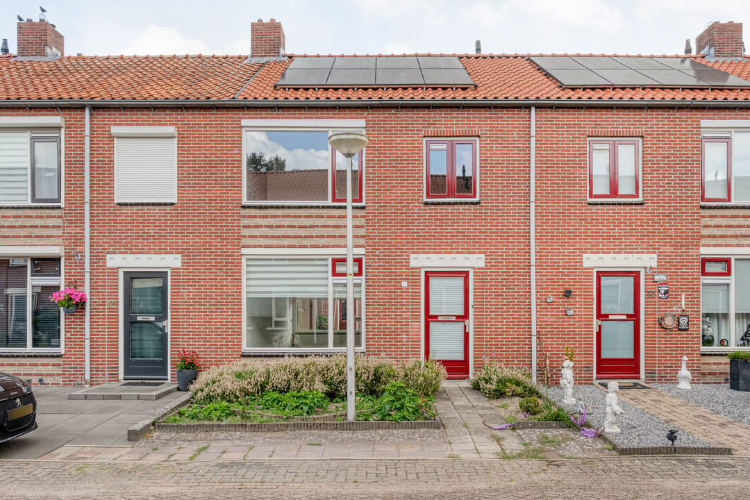 Foto 1 van Bergmolenstraat 71