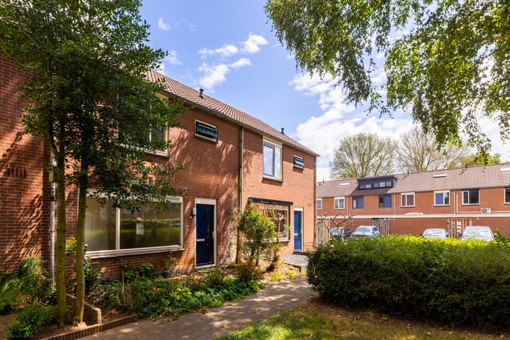 Tussenwoning te koop: Kruizemuntstraat 909, Apeldoorn