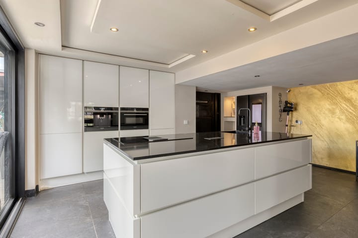 Hoekwoning te koop: Jacob van Maerlantstraat 54, 'S-Hertogenbosch