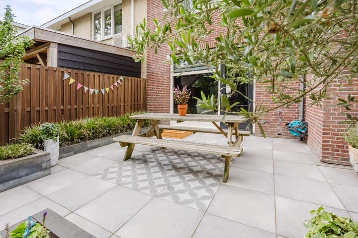 Tussenwoning te koop: Flank 22, Vuren