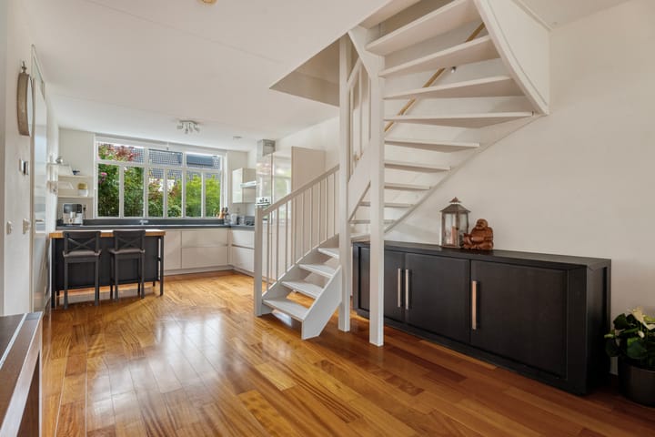 Hoekwoning te koop: Leembergerhout 13, Harderwijk