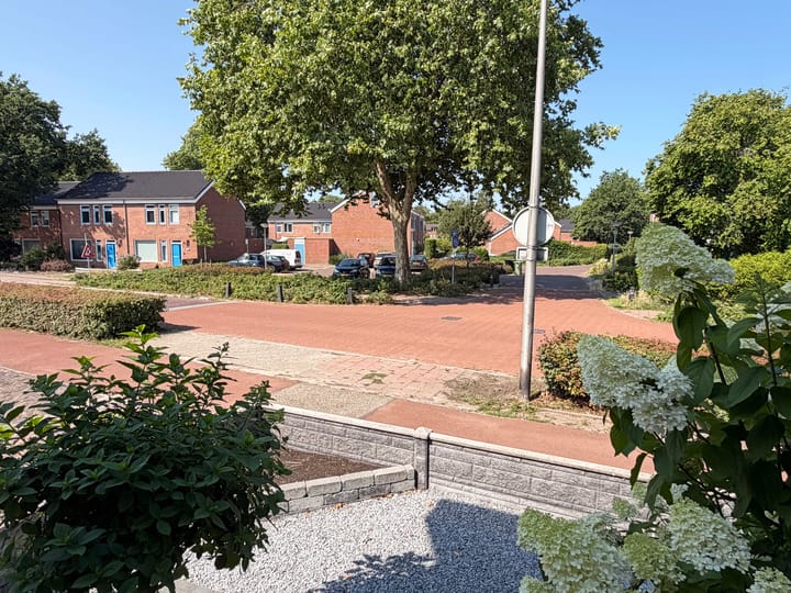 Twee-onder-één-kap te koop: Looweg 44, Coevorden