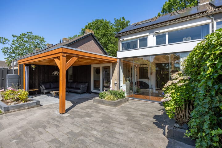 Hoekwoning te koop: Kringgreppelstraat 77, Oosterwolde (Fr)