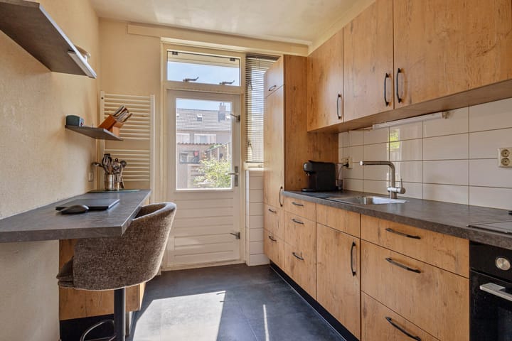 Tussenwoning te koop: Frederik van Eedenstraat 13, Oldenzaal