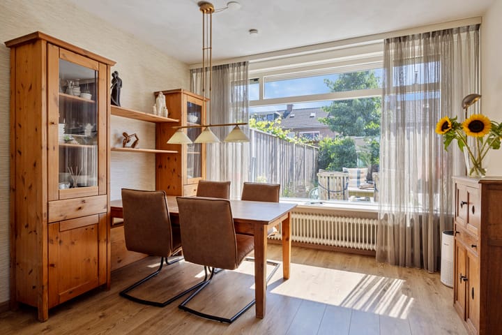 Tussenwoning te koop: Frederik van Eedenstraat 13, Oldenzaal