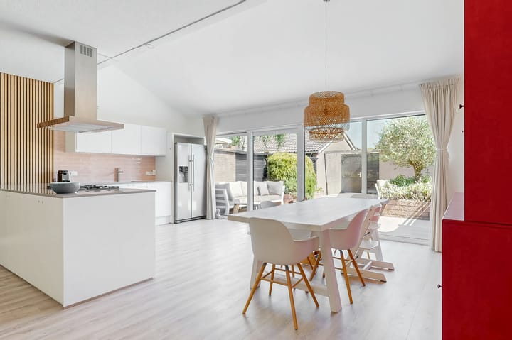 Tussenwoning te koop: Diepenbrocklaan 6, Alkmaar