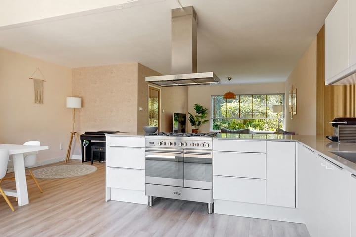 Tussenwoning te koop: Diepenbrocklaan 6, Alkmaar