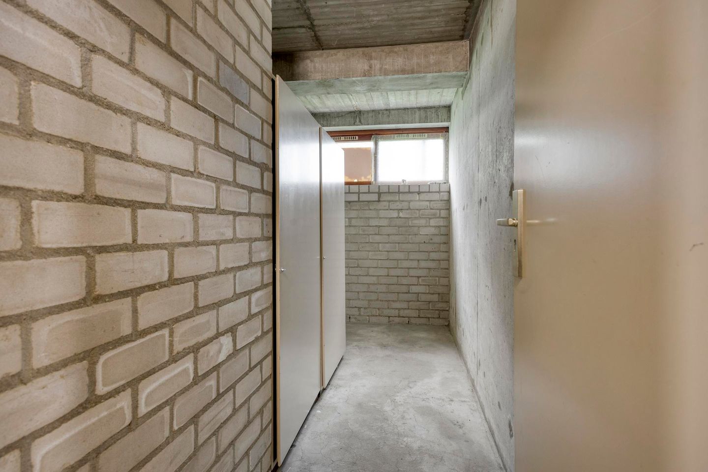 Photo 35 of Kruiskampsingel 263