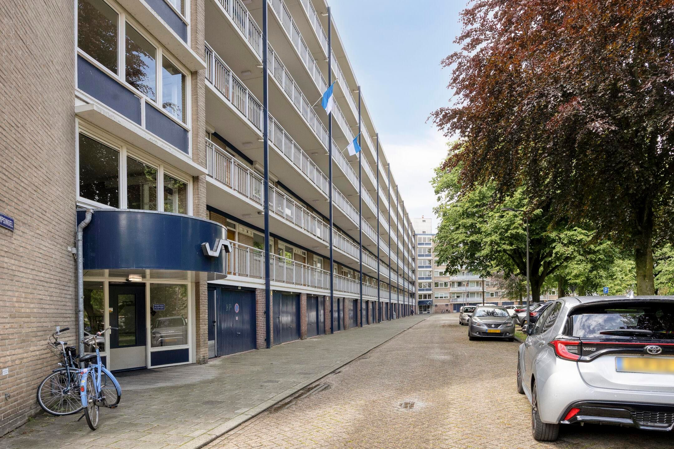 Photo 33 of Kruiskampsingel 263