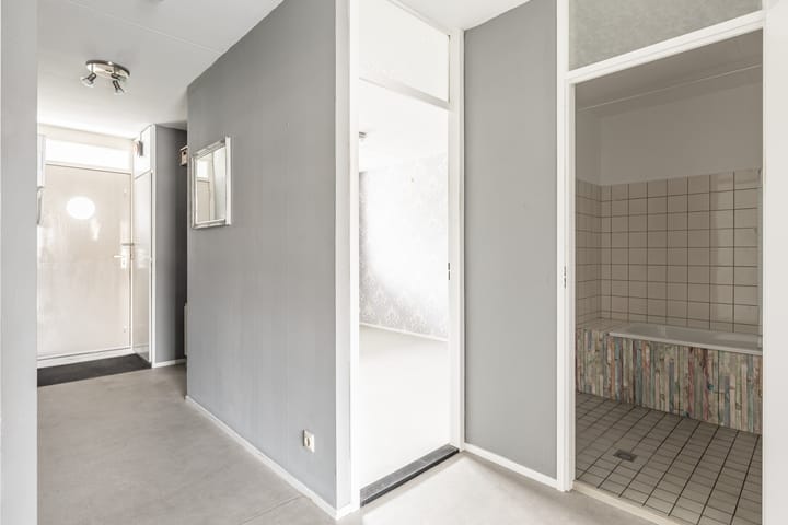Appartement te koop: Damstraat 58, Spijkenisse