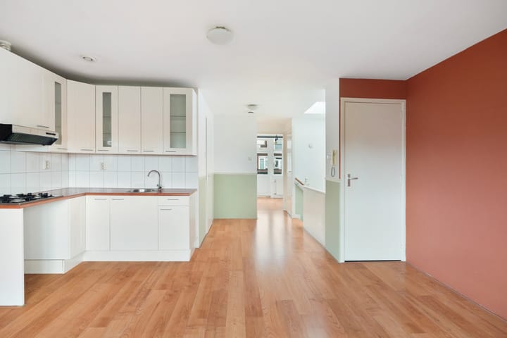 Foto 4 van Bas Jungeriusstraat 82-D