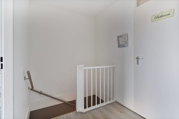 Tussenwoning te koop: Middelburgweg 34, Almere
