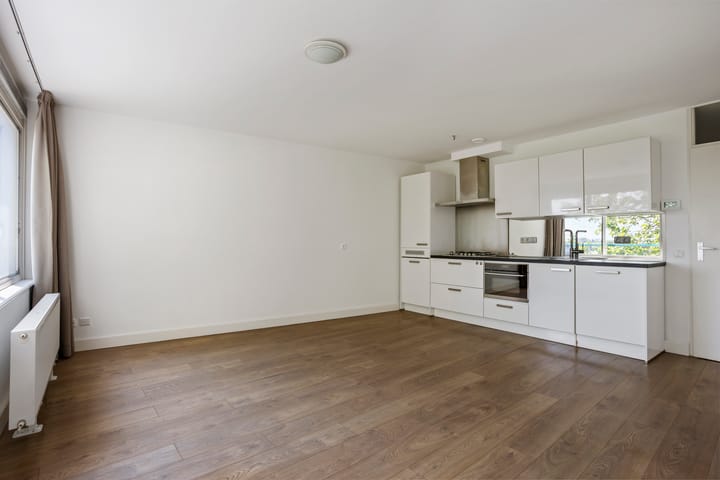 Appartement te koop: Erasmusweg 17L, 'S-Gravenhage