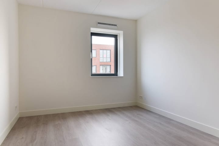 Foto 5 van Martinus Nijhofflaan 384