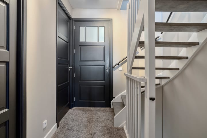 Tussenwoning te koop: Floris V-laan 11C, Waalwijk