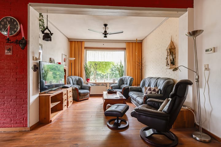 Vrijstaande woning te koop: Zennewijnenseweg 7, Tiel