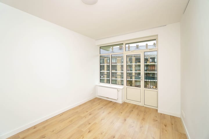 Appartement te huur: Godetiaweg 141, 'S-Gravenhage