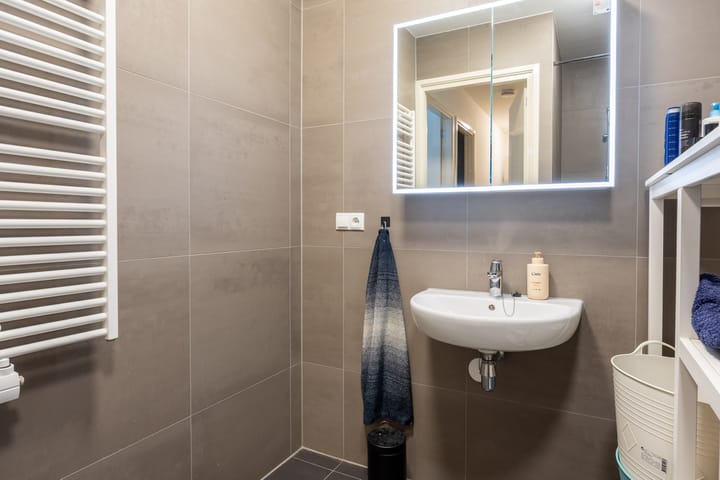 Appartement te koop: Utrechtsedwarsstraat 74B, Amsterdam
