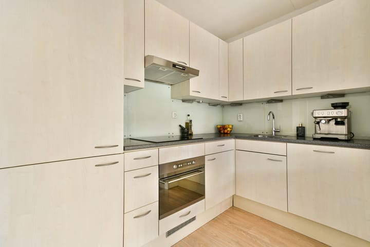 Appartement te koop: Maccabiadelaan 68, Amstelveen