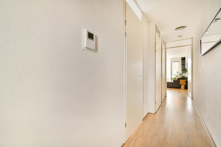 Appartement te koop: Maccabiadelaan 68, Amstelveen
