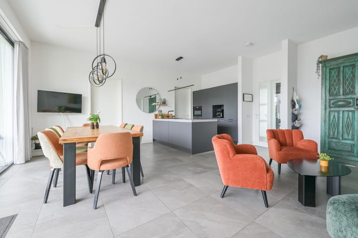 Vrijstaande woning te koop: Pluvierenweg 9-370, Zeewolde