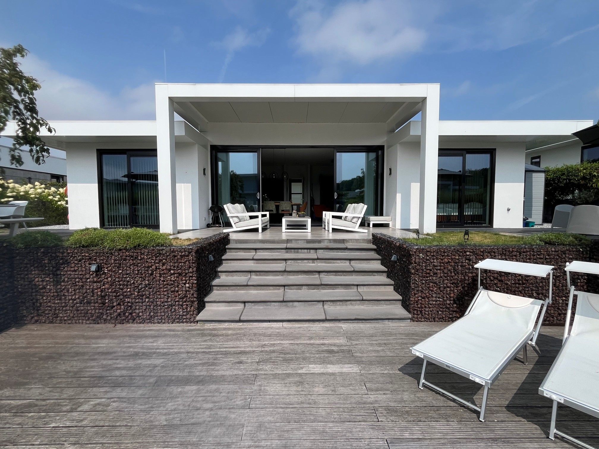 4-bedroom freehold villa in Zeewolde — photo 1 of 5
