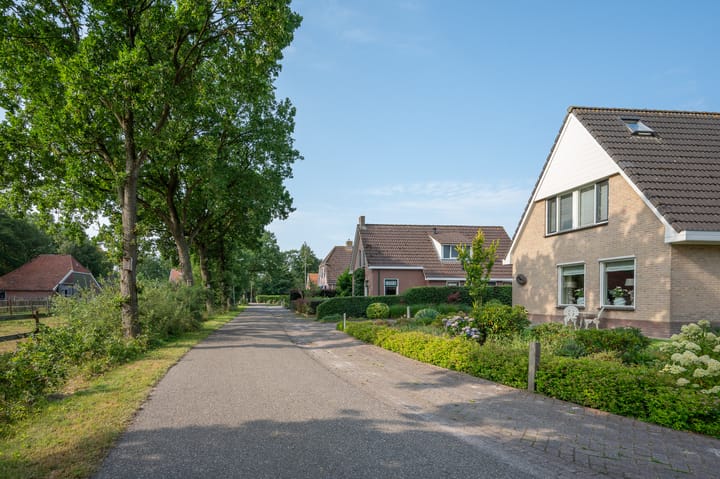 Vrijstaande woning te koop: Uthôf 7, Siegerswoude