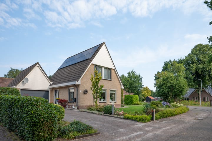 Vrijstaande woning te koop: Uthôf 7, Siegerswoude