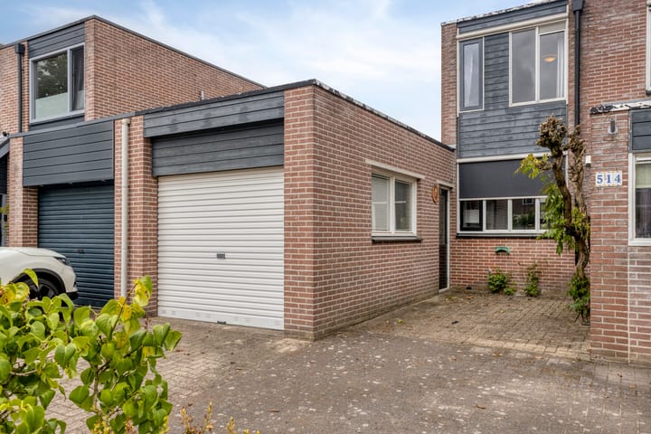 Tussenwoning te koop: Holtrichtersveld 514, Apeldoorn