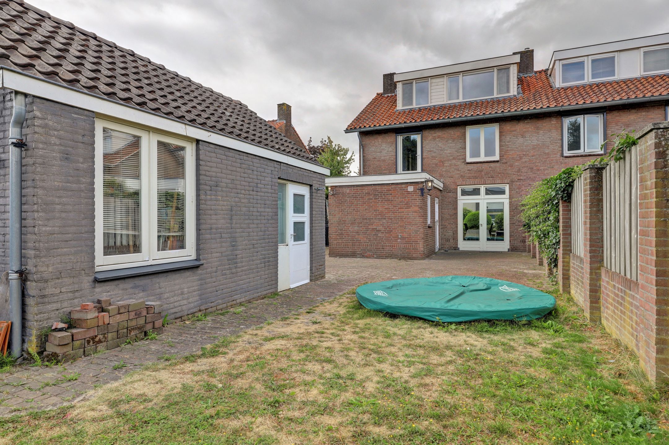 Photo 30 of Deken van Baarstraat 49