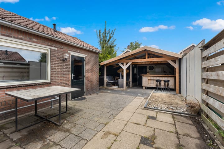 Hoekwoning te koop: Tuinstraat 97, Krimpen Aan Den Ijssel