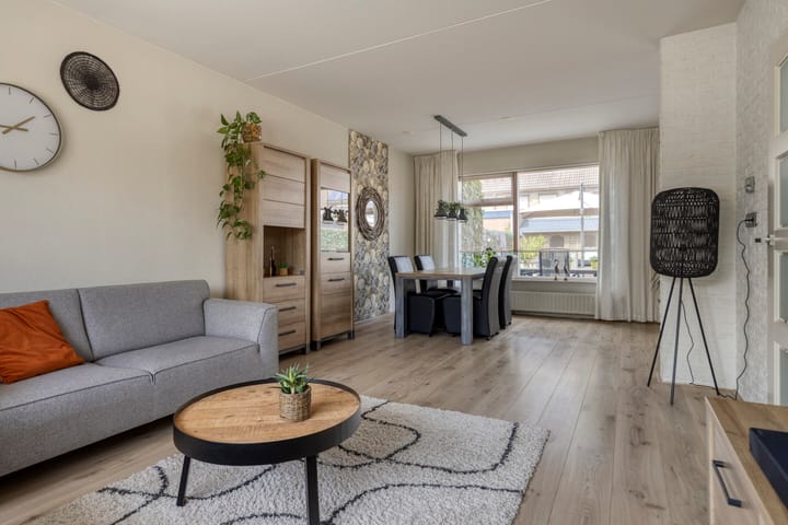 Hoekwoning te koop: Arnelaan 45, Terneuzen