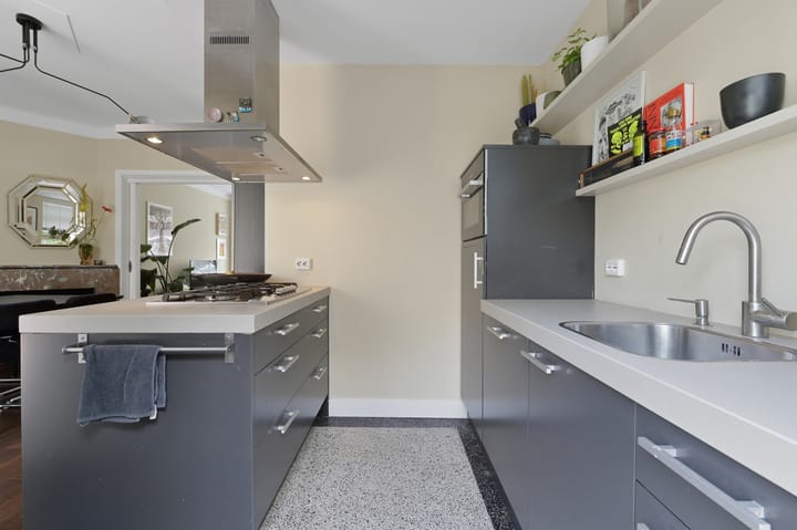Foto 4 van Van Heemstrastraat 26