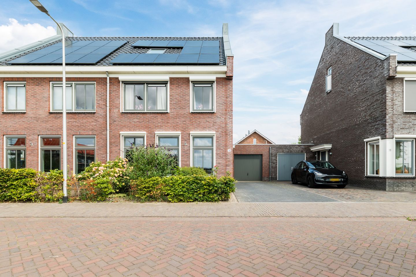 Photo 1 of Veldbeemd 14