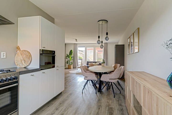 Tussenwoning te koop: Tweelingen 22, Elst (Ge)