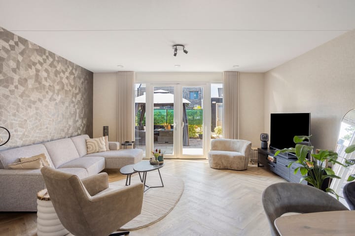 Foto 4 van Lange Wagenstraat 16