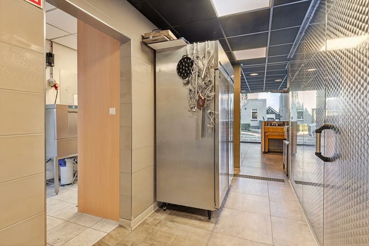 Appartement te koop: Dorpsstraat 140, Scherpenzeel (Ge)