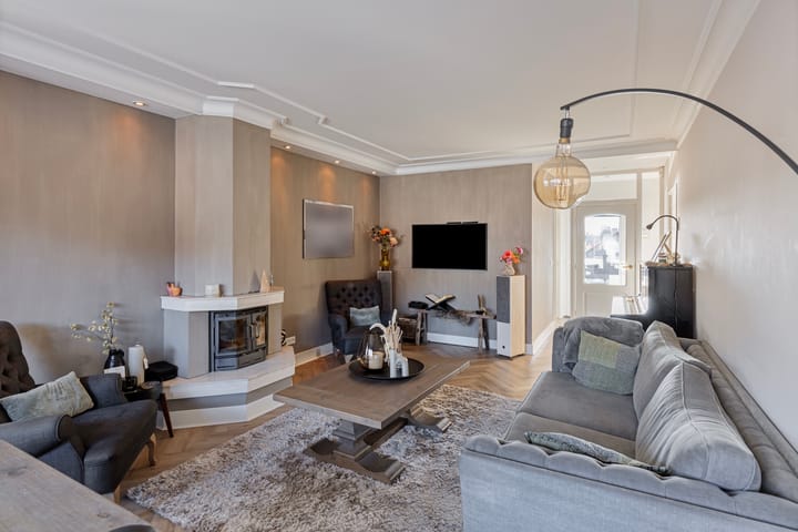 Appartement te koop: Dorpsstraat 140, Scherpenzeel (Ge)