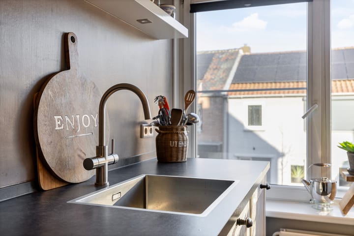 Appartement te koop: Dorpsstraat 140, Scherpenzeel (Ge)