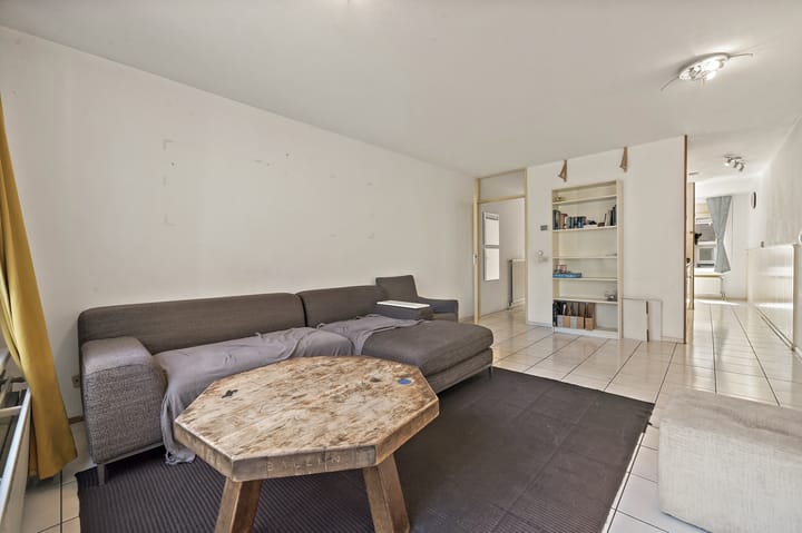 Tussenwoning te koop: Lange Lombardstraat 46, 'S-Gravenhage