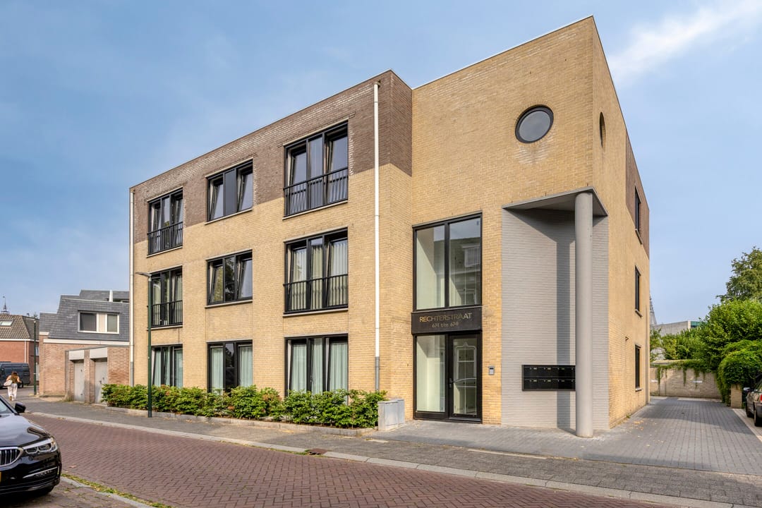 Foto 1 van Rechterstraat 67-01