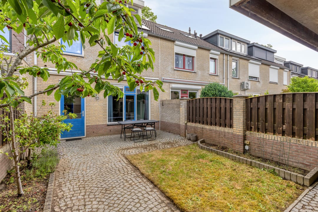 Photo 37 of Lottistraat 17