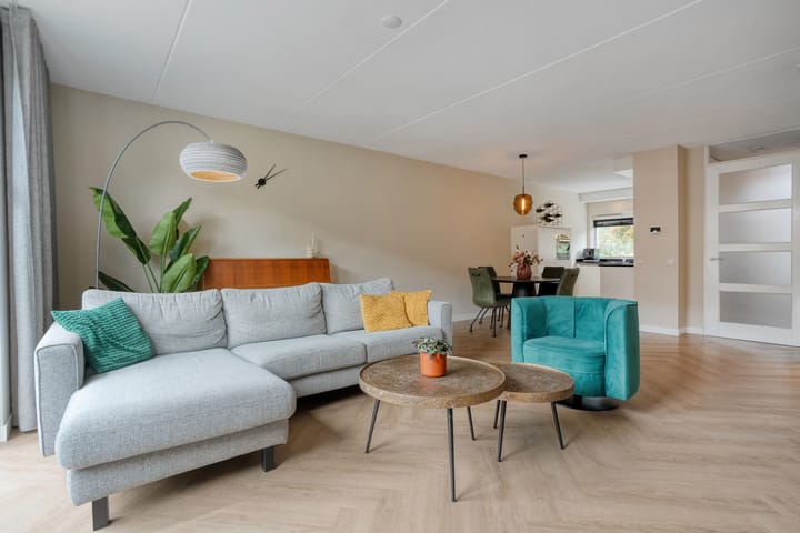 Tussenwoning te koop: Marxveldstraat 13, Zwolle