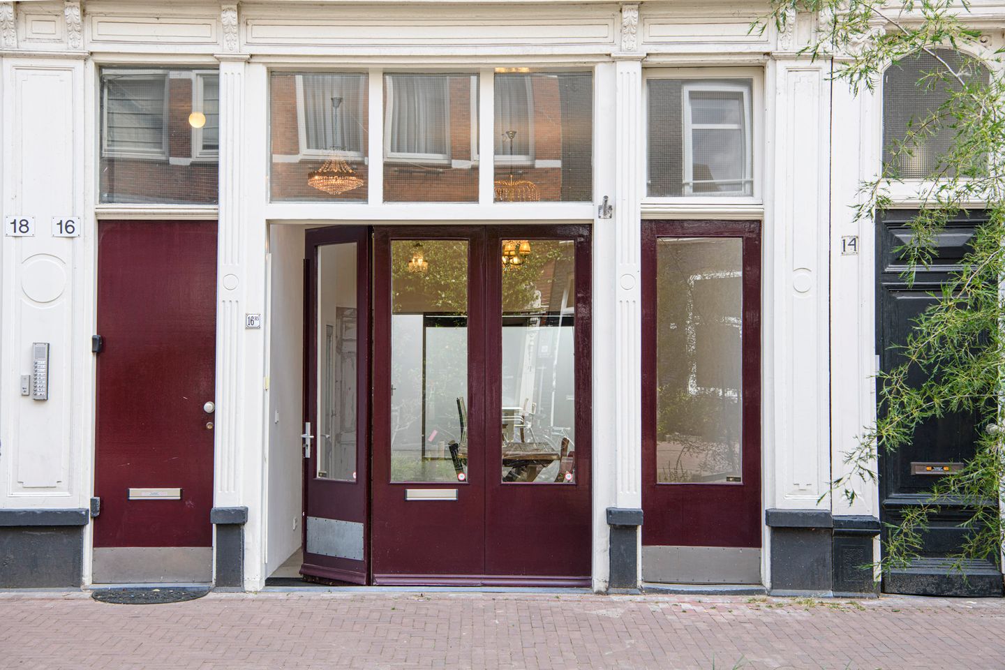 Bekijk foto 3 van Gerard Doustraat 16-H
