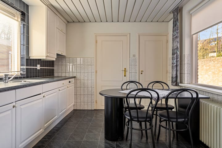 Twee-onder-één-kap te koop: Lindestraat 27, Drunen