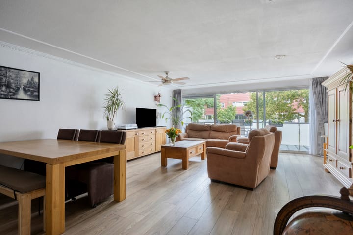 Appartement te koop: Meerval 102, Amersfoort